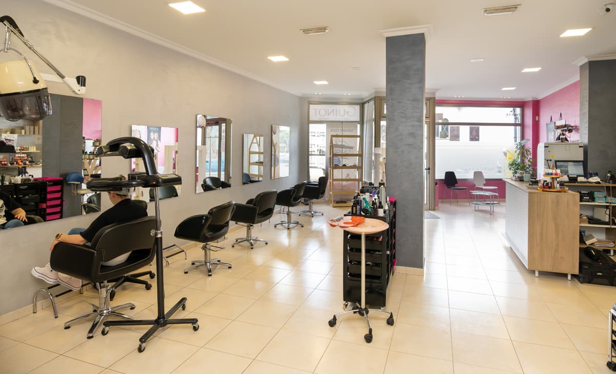 Salón Silvia Novo, Peluquería y Estética en Fene